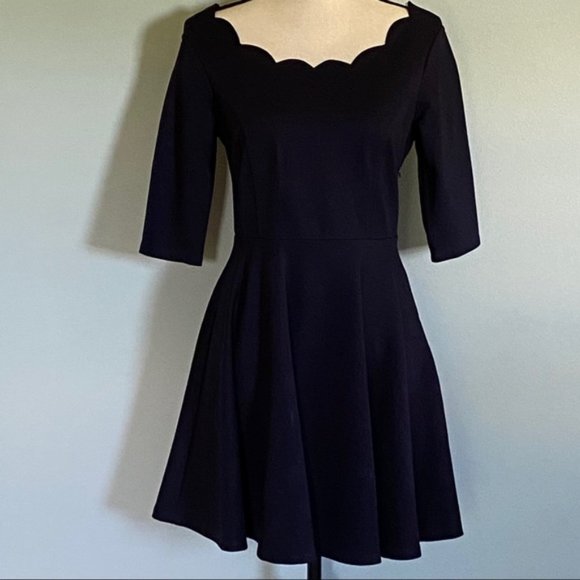 LULUS navy “Tip the Scallops” dress. - Picture 1 of 1